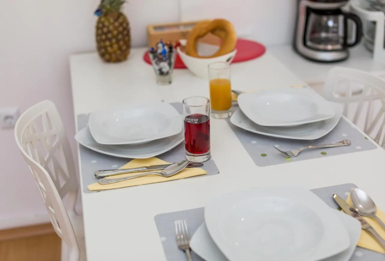 Molnar Resort Apartment Ljiljana Brzac Kroatien