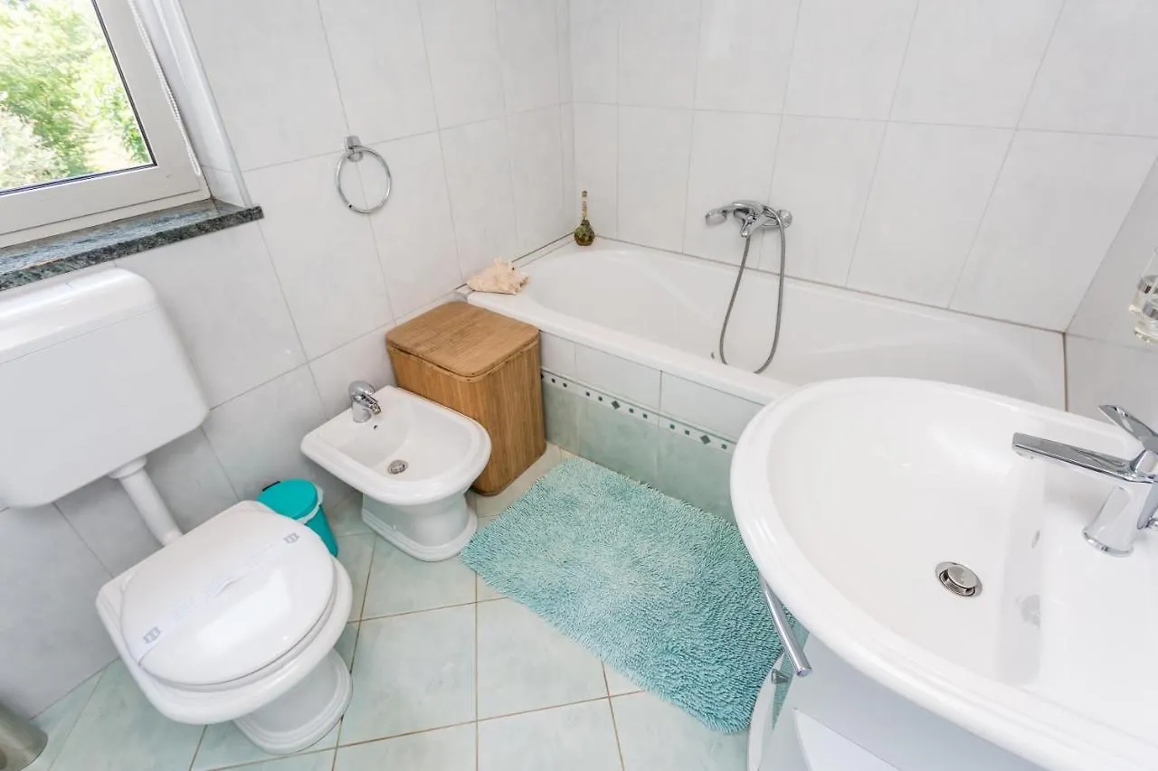 Molnar Resort Apartment Ljiljana Brzac