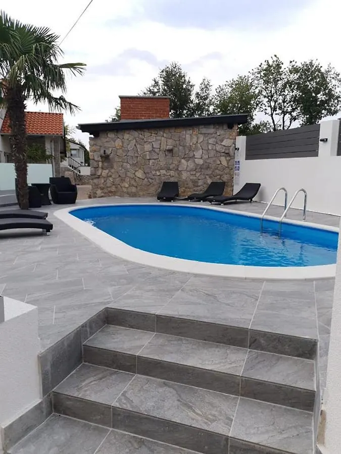 Molnar Resort Apartment Ljiljana Brzac 0*,