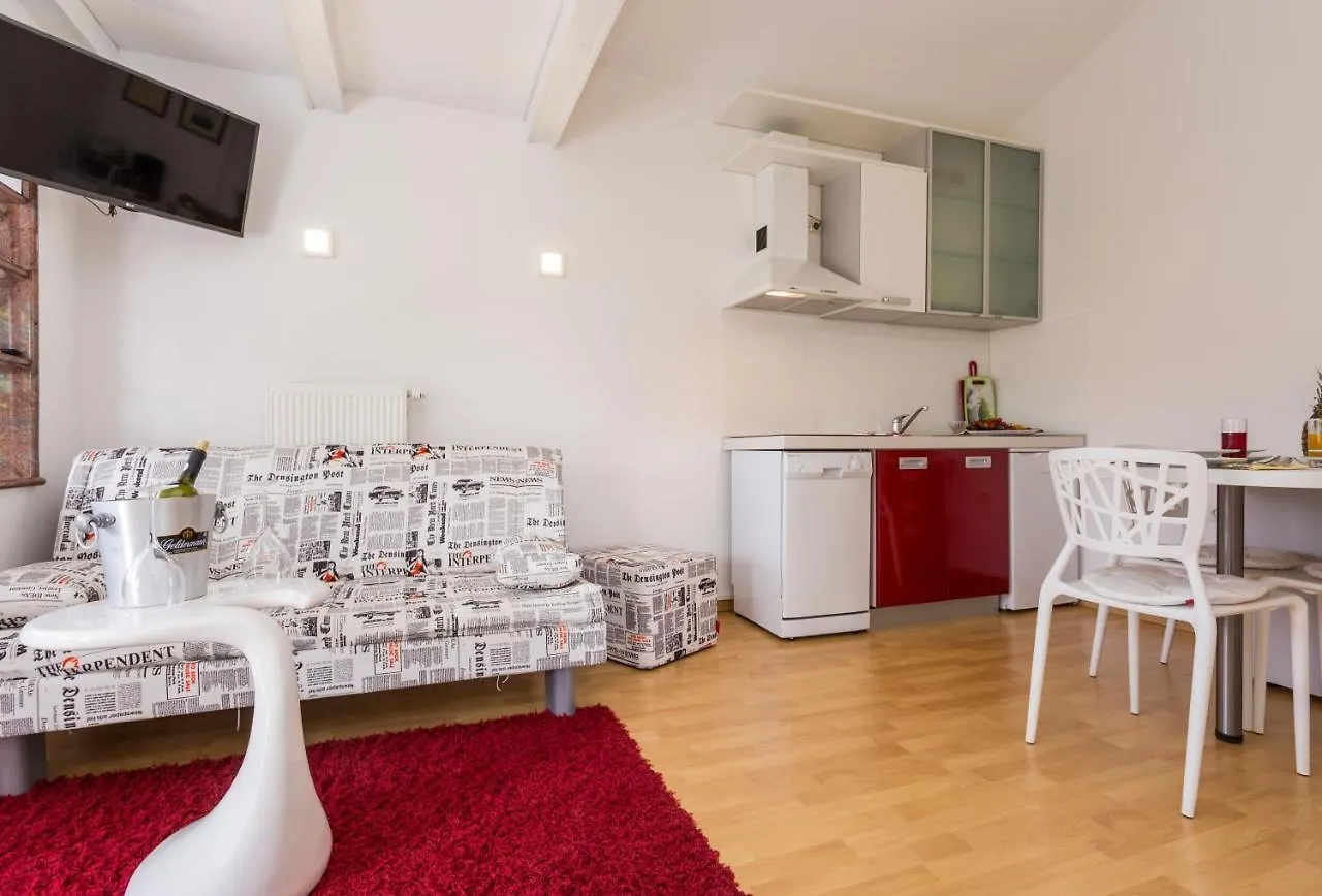 Molnar Resort Apartment Ljiljana Brzac