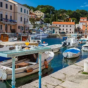 Saturn Veli Lošinj